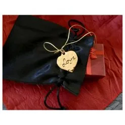 Yves Saint Laurent PENDENTIF COEUR LOVE YSL Doré 14 Yves Saint Laurent PENDENTIF COEUR LOVE YSL Doré -Collier Soldes 256848 7