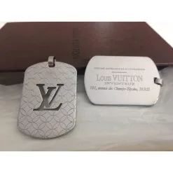 Louis Vuitton Plaques Argenté -Collier Soldes 39417 4