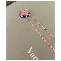 Van Cleef & Arpels 2021 Pendentif Vacances Or Rose Diamant Rhodonite 16 Van Cleef & Arpels 2021 Pendentif Vacances Or Rose Diamant Rhodonite -Collier Soldes 396782 7