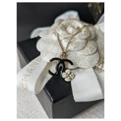 Chanel CC 08Un Collier GHW Logo Camellia En émail Noir Avec Boîte Doré -Collier Soldes 501532 6