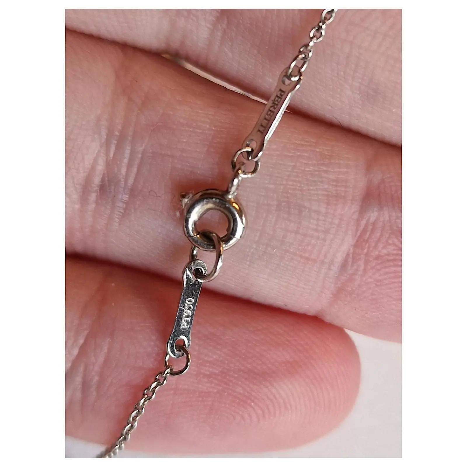 Tiffany & Co. Tiffany & Co Croix En Platine Et Diamants Peretti Argenté 5 Tiffany & Co. Tiffany & Co Croix En Platine Et Diamants Peretti Argenté – Image 5