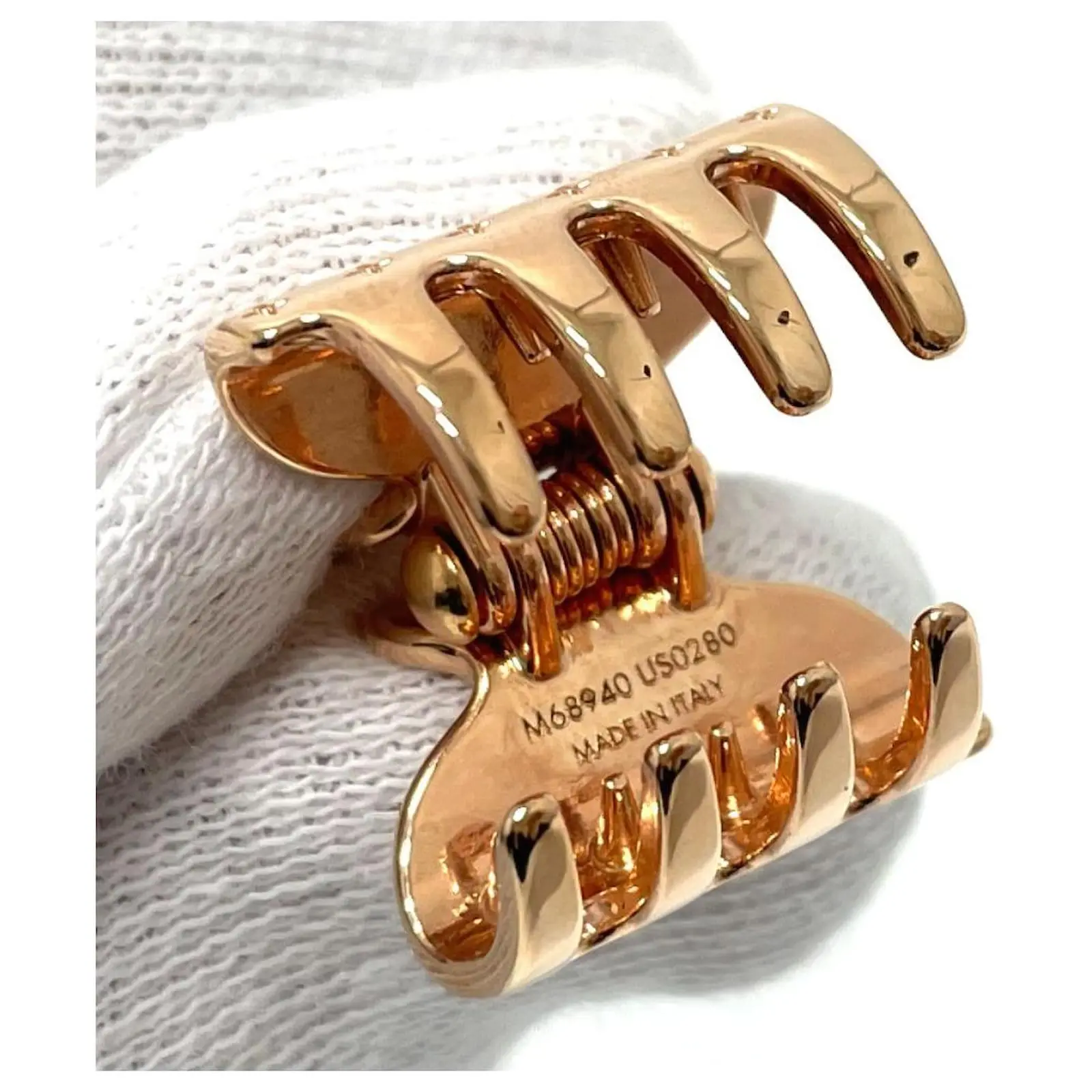 ***Épingles à Cheveux LOUIS VUITTON Argenté Rose Doré 5 ***Épingles à Cheveux LOUIS VUITTON Argenté Rose Doré – Image 5