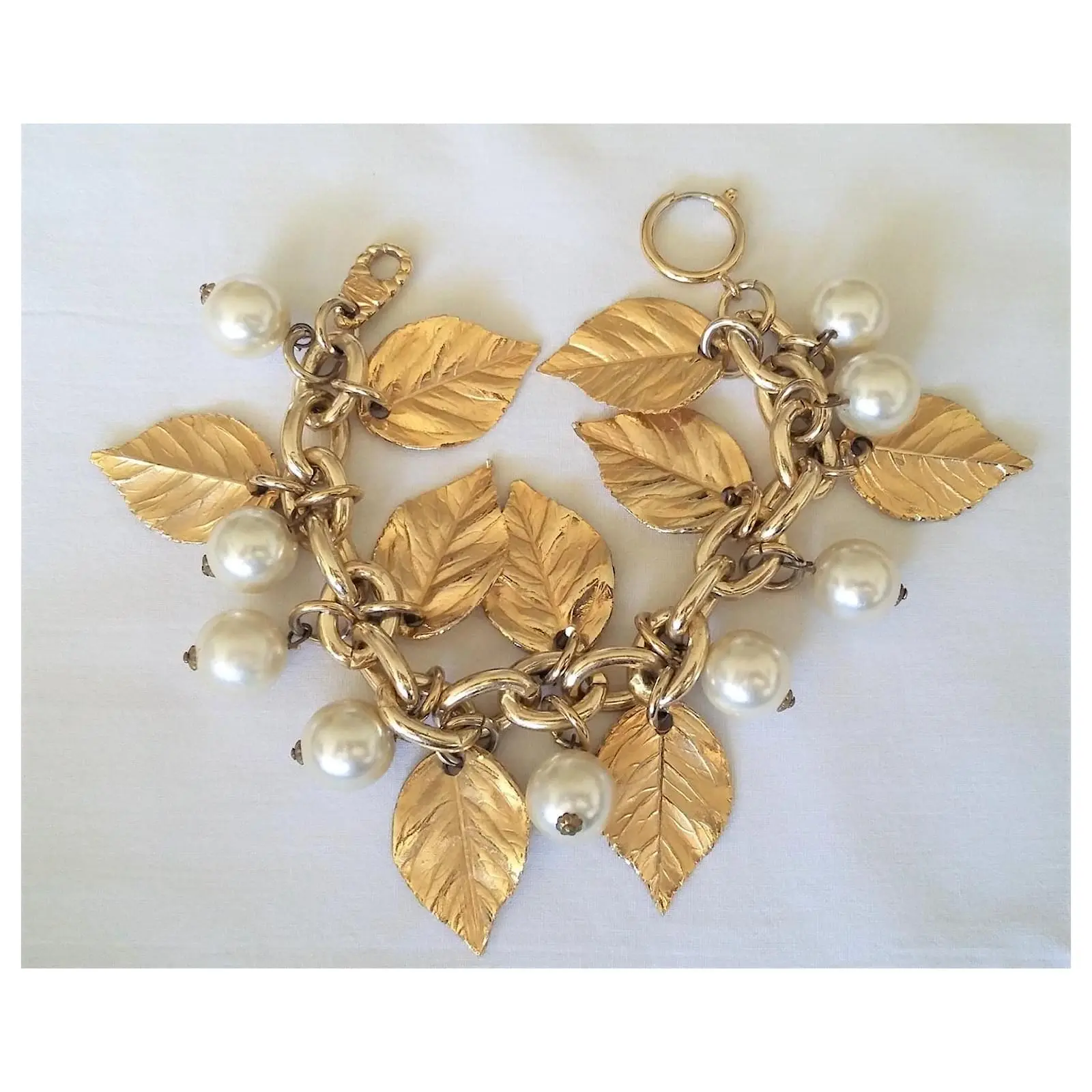 Autre Marque Bracelet Jacky De G. - Vintage Et Neuf Blanc Beige Doré Écru Jaune Métallisé Moutarde Blanc Cassé Bronze Paille 2 Autre Marque Bracelet Jacky De G. - Vintage Et Neuf Blanc Beige Doré Écru Jaune Métallisé Moutarde Blanc Cassé Bronze Paille – Image 2