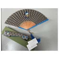 Autres Bijoux Gucci Disney X Gucci Éventail Donald Duck Multicolore -Collier Soldes 881014 5