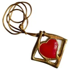 Yves Saint Laurent Pendentifs Rouge